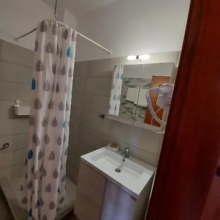 Apocalypsis Studios-apartments