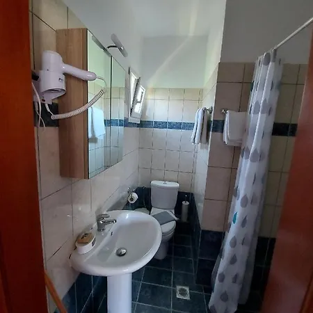 Apocalypsis Studios-apartments Apartment