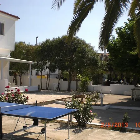 Apocalypsis Studios-apartments