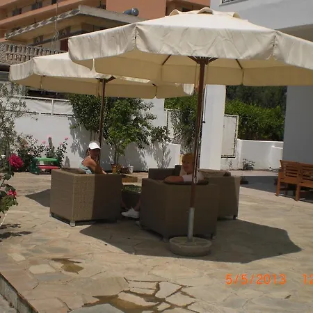 Apartament Apocalypsis Studios-apartments *