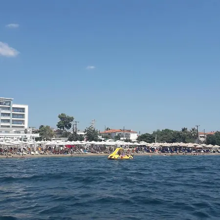 Apocalypsis Studios-apartments *