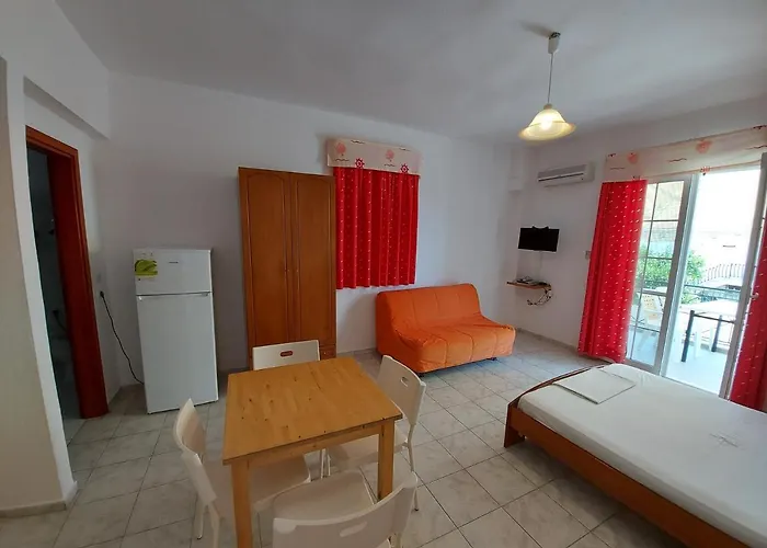 Daire Apocalypsis Studios-apartments