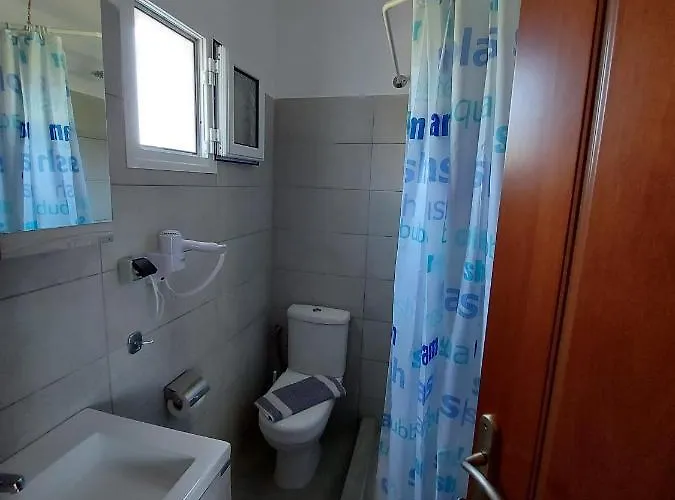 Daire Apocalypsis Studios-apartments