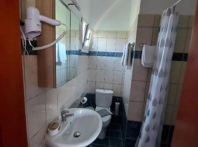 Apocalypsis Studios-apartments Appartement